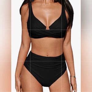 NWT Cupshe Women’s 2 Piece Underwire and High Waist Black Bikini Swimsuit / M